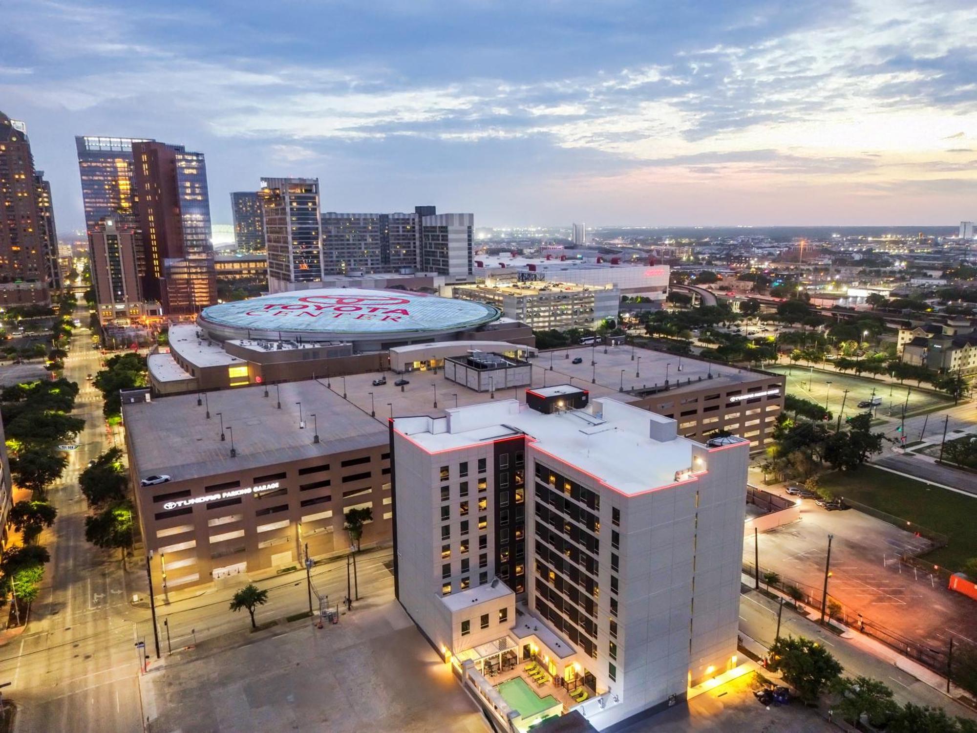 Home2 Suites By Hilton Houston Downtown Convention Center Экстерьер фото